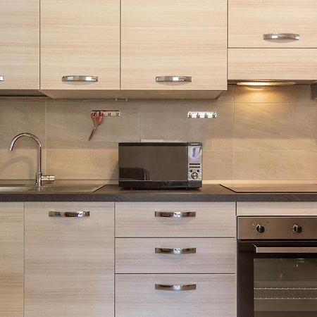 San Donato Fiere Essential Apartment W/Parking ボローニャ エクステリア 写真