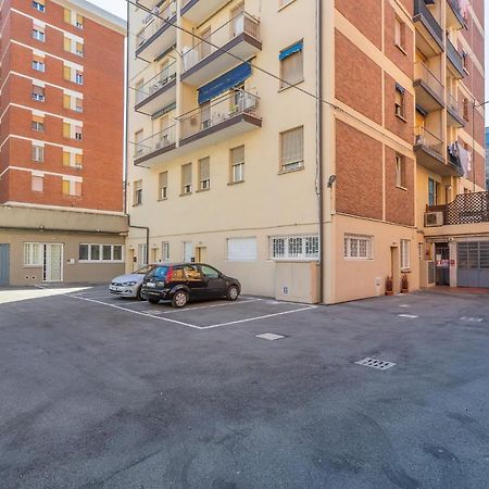 San Donato Fiere Essential Apartment W/Parking ボローニャ エクステリア 写真