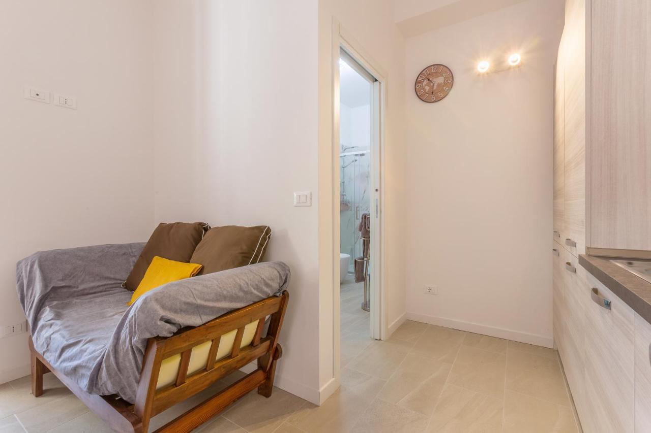 San Donato Fiere Essential Apartment W/Parking ボローニャ エクステリア 写真